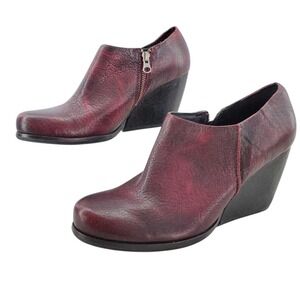 Kork-ease Holmes Deep Red Italian Leather Wedge Ankle Booties Side Zip Size 9